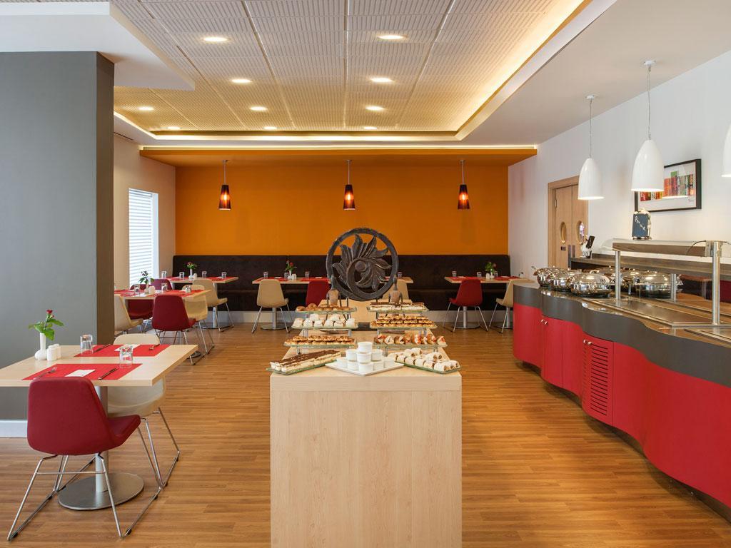 Ibis Alsancak Hotel
