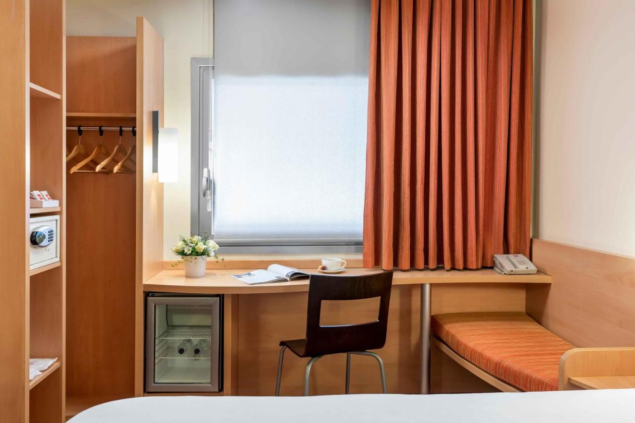 Ibis Alsancak 3*