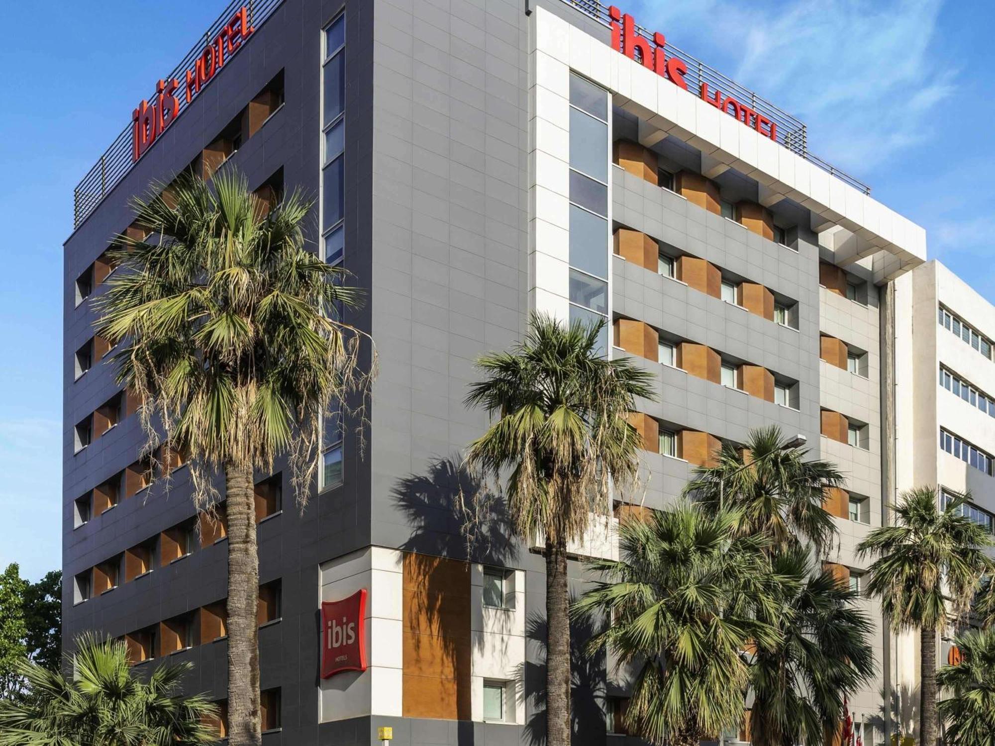 Ibis Alsancak Hotel 3*
