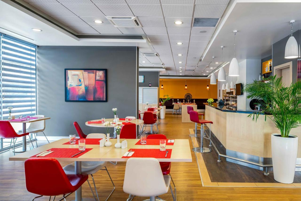Ibis Alsancak Hotel 3*