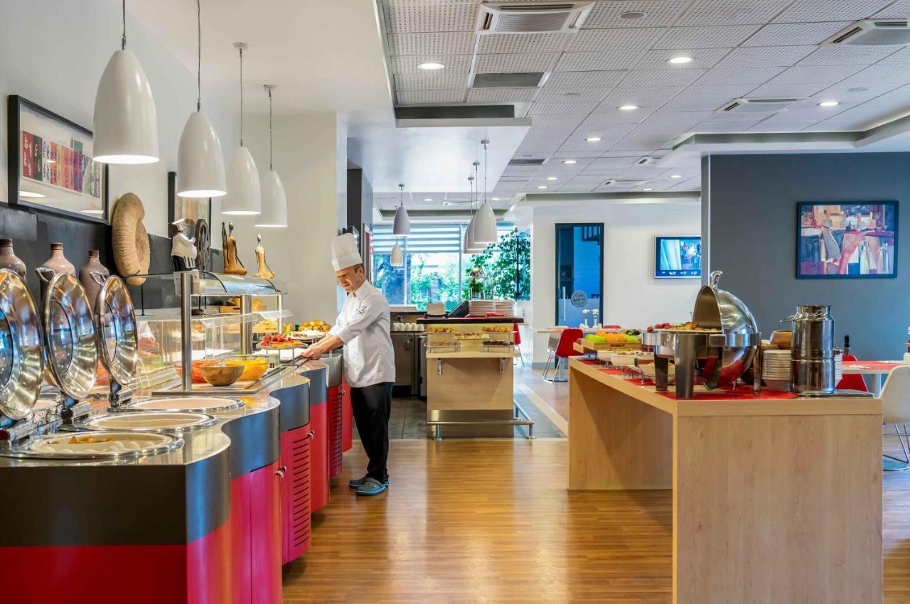 Ibis Alsancak